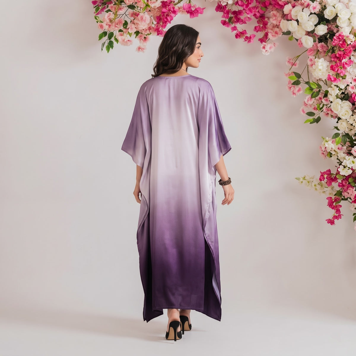 Leela Kaftan – back view of the flowing kaftan silhouette
