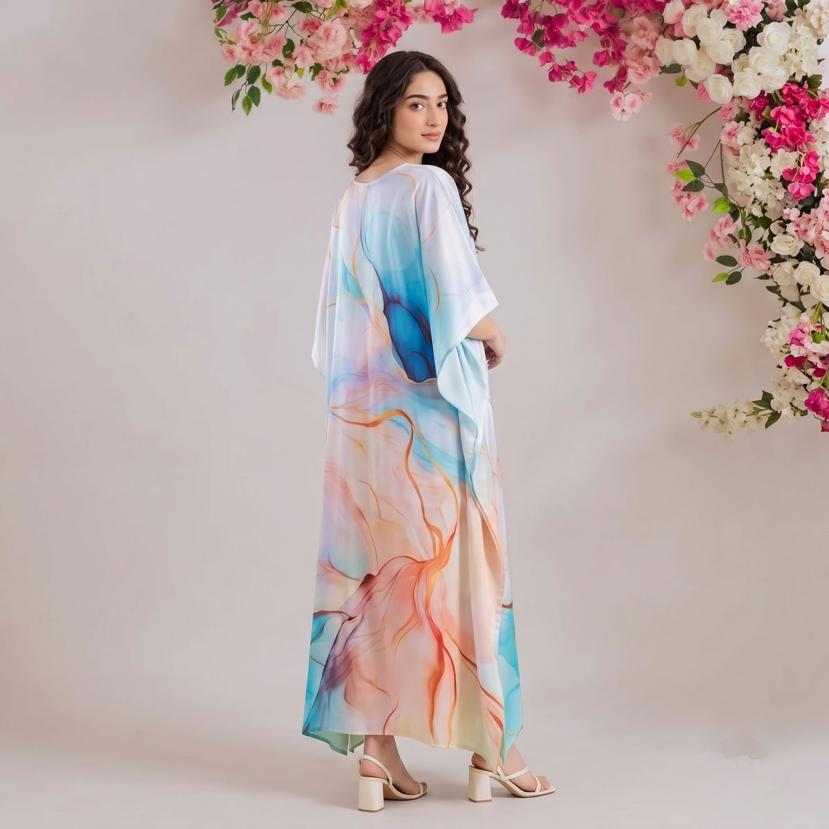 Zoya Kaftan – back view of the flowing kaftan silhouette