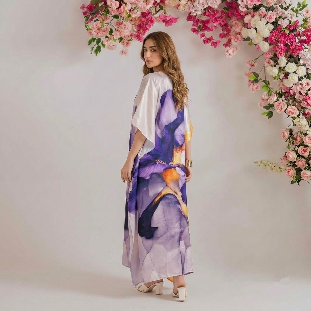 Talia Kaftan – back view of the flowing kaftan silhouette