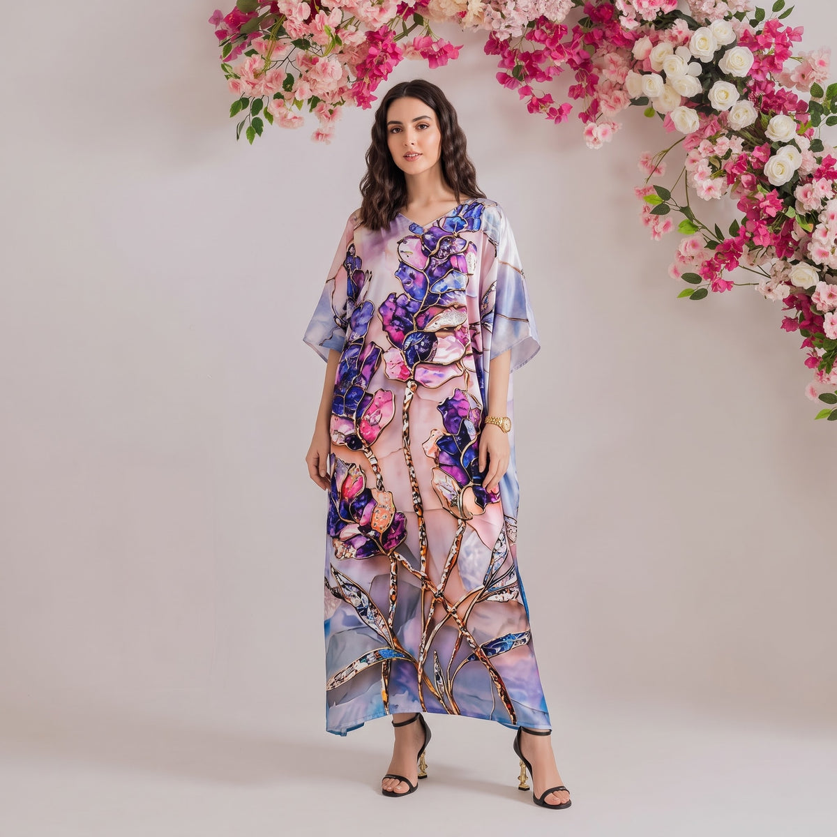 Celia Kaftan – turquoise floral print, front view